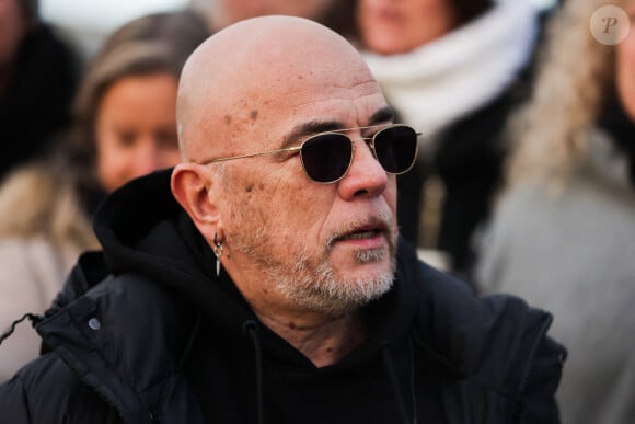 Le chanteur doit se reposer, et ses fans inquiets ont tiré la sonnette d'alarme sur les réseaux sociaux, estimant qu'il en faisait trop.
Pascal Obispo participera au Téléthon 2022 au Cap Ferret le 3 décembre 2022. Il participera à une marche solidaire et donnera un concert sur la plage en fin de journée. Thibaud Moritz /ABACAPRESS.COM