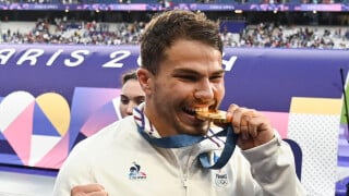 JO Paris 2024 : En plus de leur médaille, on sait enfin quelles récompenses supplémentaires reçoivent les champions