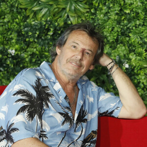 Pas question donc de trop en faire pour Jean-Luc Reichmann qui est très heureux avec son rythme à lui. 
Jean-Luc Reichmann au photocall de la série "Leo Mattei, Brigade des mineurs" lors du 62ème Festival de Télévision de Monte-Carlo, à Monaco, le 19 juin 2023. © Denis Guignebourg/BestImage