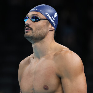 30 juillet 2024, Paris, Ile de France, France : Florent Manaudou de France est vu pendant l'échauffement avant les épreuves de natation le jour 4 aux Jeux Olympiques de Paris 2024 à Paris La Defense Arena à Paris, France (Image de crédit : © Mickael Chavet/ZUMA Press Wire).