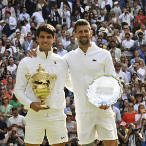 Carlos Alcaraz après sa victoire face à Novak Djokovic en finale du tournoi de Wimbledon 2024 (6/2 - 6/2 - 7/6). Wimbledon, le 14 juillet 2024. 