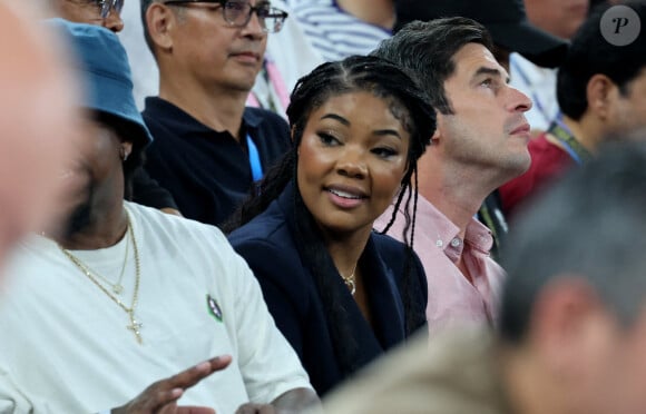 Gabrielle Union - Les célébrités en tribunes pendant l'épreuve de basketball de Demi-Finale opposant les Etats-Unis à la Serbie lors des Jeux Olympiques de Paris 2024 (JO) à l'Arena Bercy, à Paris, France, le 8 août 2024. © Jacovides-Perusseau/Bestimage