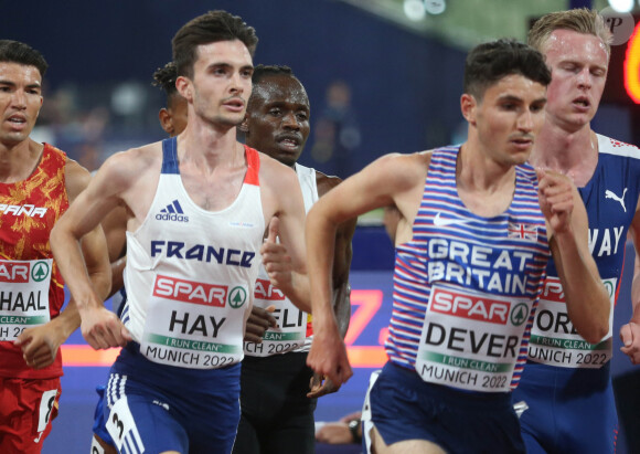 "Ça n'assume pas certains tweets contre la communauté qui contrôle le monde sûrement", peut-on lire en référence à la communauté juive
 
Hugo Hay - Championnats d'Europe d'Athlétisme à Munich le 16 août 2022. © Laurent Layris / Panoramic / Bestimage