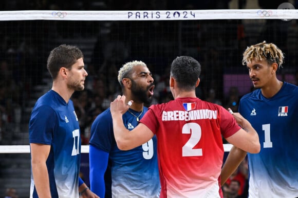 La formation tricolore est parvenue à conserver son titre lors des JO de Paris 2024
Volley-ball : Sans trembler, la France éteint l'Italie et rejoint la Pologne en finale lors des jeux olympiques Paris 2024 (JO 2024) le 7 août 2024. © Federico Pestellini / Panoramic / Bestimage 