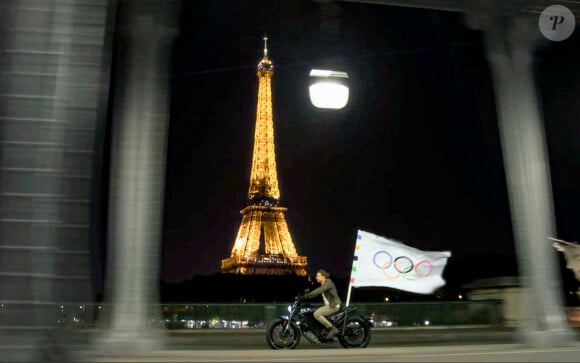 Tom Cruise - Teaser LA 28 Olympics (Jeux Olympiques de Los Angeles 2028) lors de la cérémonie de clôture des Jeux Olympiques de Paris (JO) 2024. Capture TV France 2 via Bestimage