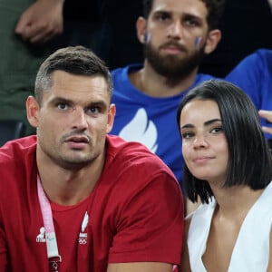 Le nageur français a tenu à remercier ses supporters après des JO très réussis

Florent Manaudou et sa compagne Lola Duménil - Les célébrités assistent à la victoire de l'équipe de France de basket face au Canada (82-73) lors des Jeux Olympiques de Paris2024, le 6 août 2024. © Jacovides-Perusseau / Bestimage