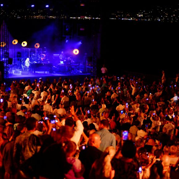 Exclusif - Michel Polnareff - Les célébrités sont venues applaudir M.Polnareff lors de son concert à la citadelle de Saint-Tropez, le 13 août 2024. © Brun Jacob / Nice Matin / Bestimage 