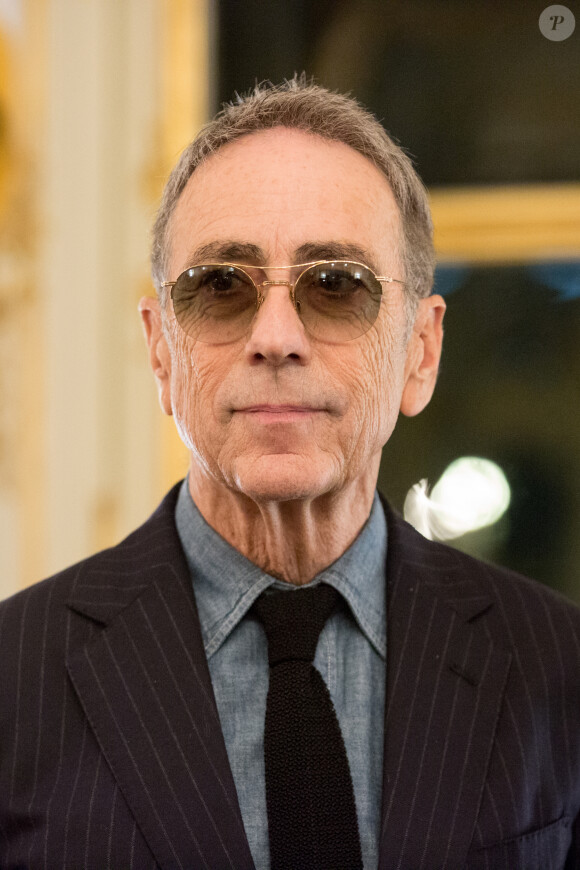 Alain Chamfort (Commandeur dans l'Ordre des Arts et des Lettres) - Remise de décorations au ministère de la Culture à Paris le 30 octobre 2019. © Cyril Moreau/Bestimage