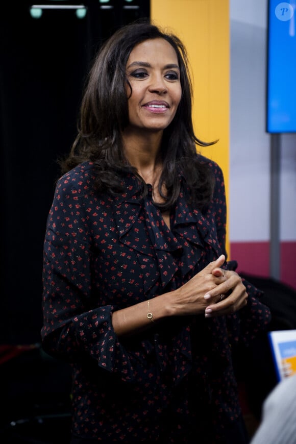 Karine Le Marchand (marraine de la CNDP (Commission nationale du débat public) et animatrice de lémission "L'amour est dans le pré") au 57ème salon International de l'Agriculture au parc des expositions de la porte de Versailles à Paris, France, le 23 février 2020. © Jean-Baptiste Autissier/Panoramic/Bestimage