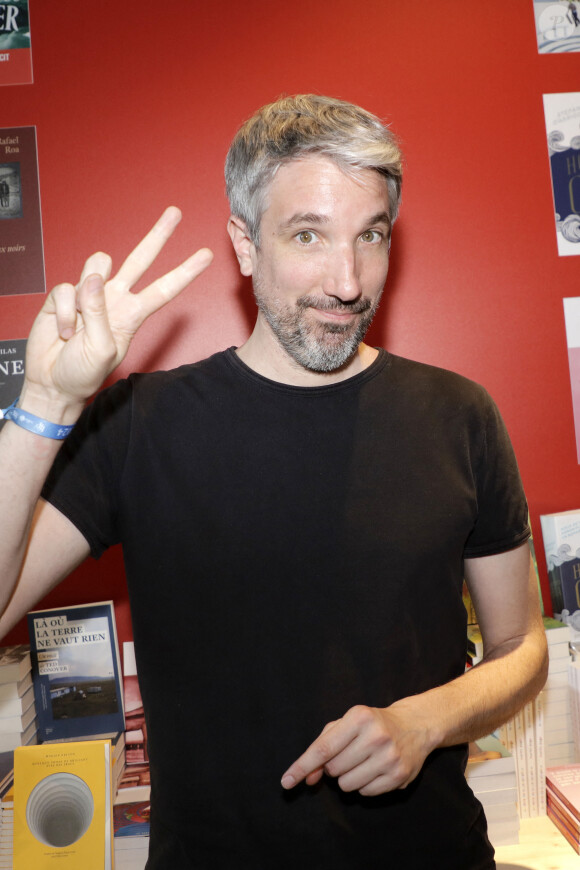 Guillaume Meurice - Festival du livre de Paris 2024 le 12 avril 2024. © Cedric Perrin / Bestimage