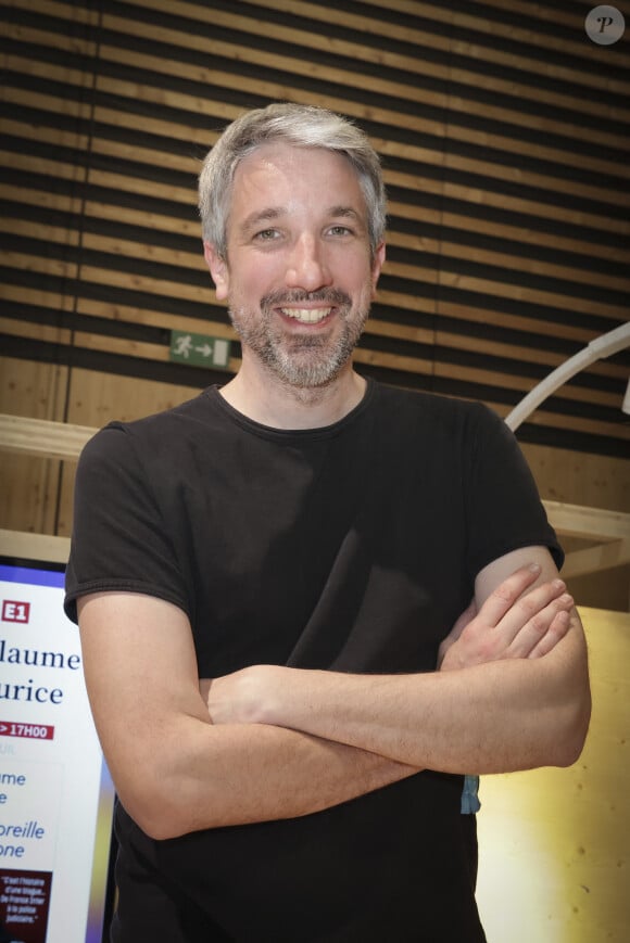 Guillaume Meurice lors du Festival du Livre de Paris , France, le 12 avril 2024. © Jack Tribeca / Bestimage