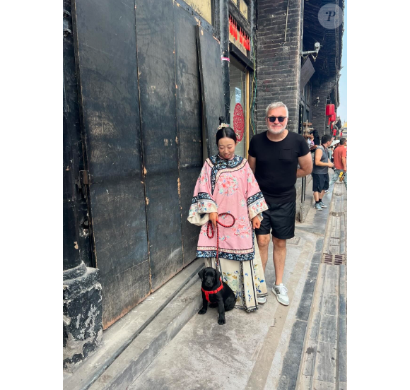 Laurent Ruquier et Hugo Manos : le couple en vacances en Chine.