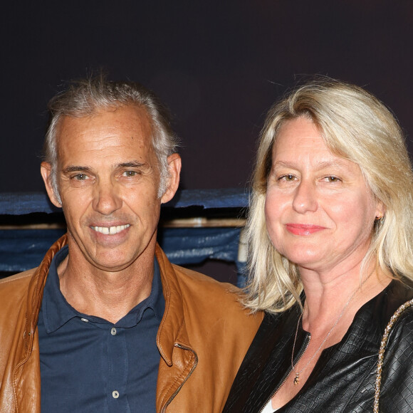 Le couple s'est d'abord déchiré par médias interposés avant que les choses ne s'apaisent. 
Paul et Luana Belmondo - Première du film "Indiana Jones et le Cadran de la destinée" au cinéma Le Grand Rex à Paris le 26 juin 2023. © Coadic Guirec/Bestimage