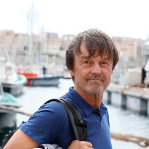 
L'ancien ministre de l'Écologie Nicolas Hulot lors de la conférence de presse du président de la République après la sortie en mer à bord du navire scientifique "Alfred Merlin" à Marseille Marseille, France, le 3 septembre 2021. © Dominique JacovidesBestimage