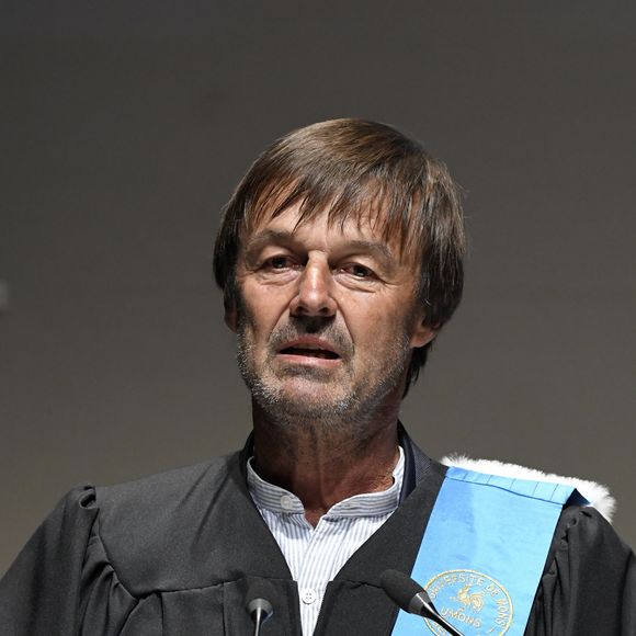 L'ancien ministre de l'Écologie Nicolas Hulot lors de la conférence de presse du président de la République après la sortie en mer à bord du navire scientifique "Alfred Merlin" à Marseille Marseille, France, le 3 septembre 2021. © Dominique JacovidesBestimage