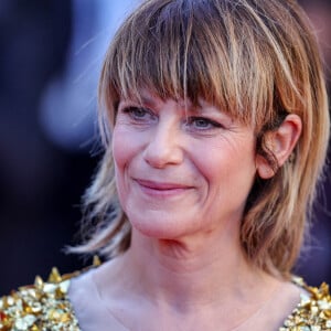 Marina Fois assiste au tapis rouge "Marcello Mio" lors du 77e Festival de Cannes au Palais des Festivals le 21 mai 2024 à Cannes, France. Photo par ShootPix/ABACAPRESS.COM.