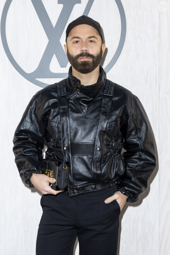 Woodkid (Yoann Lemoine) - Photocall du défilé de mode Femmes automne-hiver 2024/2025 Louis Vuitton lors de la Fashion Week de Paris (PFW), au Louvre. Le 5 mars 2024 © Olivier Borde / Bestimage 