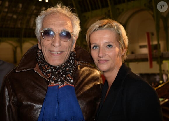 (info : Gérard Darmon est papa d'une petite Léna , née le 17 août 2017) Gérard Darmon et sa femme Christine - Soirée d'inauguration de la FIAC 2015 organisée par Orange au Grand Palais à Paris, le 21 octobre 2015. © Veeren / Bestimage