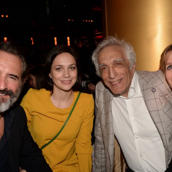 Jean Dujardin, sa compagne Nathalie Péchalat, Gérard Darmon et sa femme Christine lors de l'after party du film "Chacun sa vie" à L'Arc à Paris, France, le 13 mars 2017. © Rachid Bellak/Bestimage 