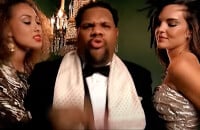 Clip de la chanson baptisée It's like that, interprétée par Mariah Carey et Fatman Scoop.