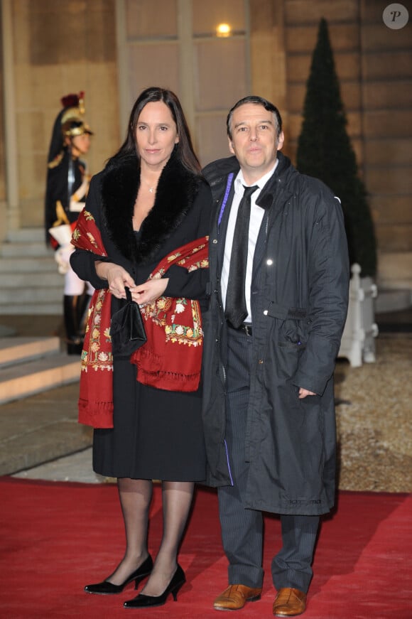 La journaliste est en couple depuis de très longues années avec Philippe Vandel.Dorothée Ollieric et Philippe Vandel arrivent à un dîner d'État au palais de l'Élysée, à Paris, France, le 16 novembre 2009. Le président français Nicolas Sarkozy et la première dame Carla Bruni-Sarkozy reçoivent le président irakien Jalal Talabani et la première dame Hero Ibrahim Ahmed avant un dîner d'État au palais de l'Élysée. Photo par Ammar Abd Rabbo/ABACAPRESS.COM