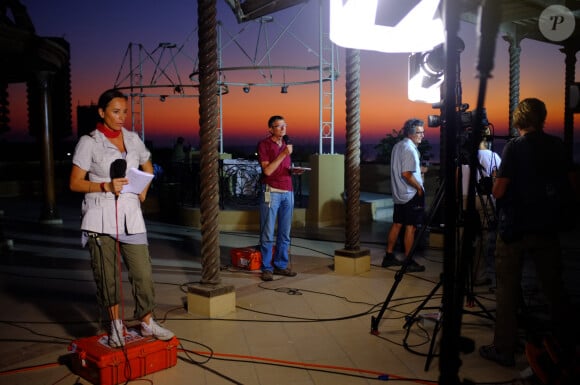 La journaliste française Dorothée Ollieric lors d'un reportage télévisé en direct de l'hôtel Corinthia à Tripoli, en Libye, le 26 août 2011. Photo par Ammar Abd Rabbo/ABACAPRESS.COM