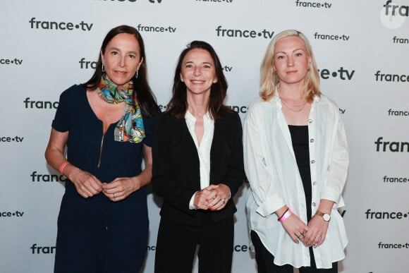 Dorothee Ollieric, Maryse Burgot, Elodie Delevoye assistent à la conférence de presse de France Télévision le 06 juillet 2022 à Paris, France. Photo par Nasser Berzane/ABACAPRESS.COM