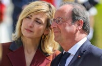 Julie Gayet, une première fois avec François Hollande très réticent : "Il a hésité, j'ai poussé"