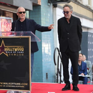 "Il y a beaucoup de gens qui gagnent beaucoup d'argent avec leurs films de super-héros grâce à son choix et à sa vision de ce que ces films pouvaient être, parce qu'il a tout changé", a confié la star.
Los Angeles : Michael Keaton assiste à la cérémonie de remise de l'étoile Tim Burton sur le Hollywood Walk of Fame le 3 septembre 2024 (Image de crédit : © Kay Blake/ZUMA Press Wire)