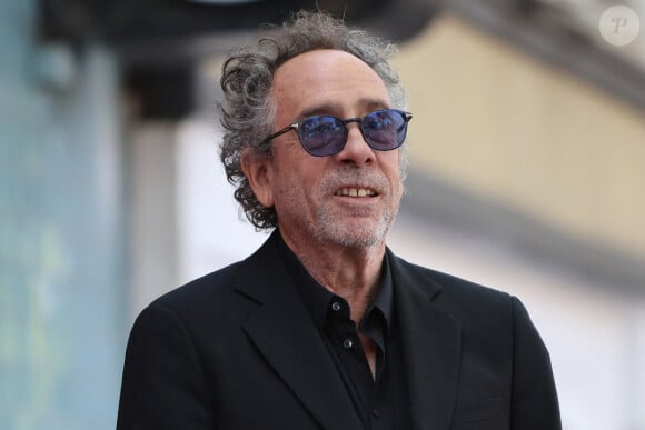 Tim Burton à la cérémonie de sa remise de l'étoile sur le Hollywood Walk of Fame le 3 septembre 2024 à Los Angeles (Zuma Press / Bestimage)