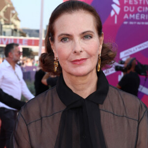 Comme elle vient de l'expliquer à "Paris Match"
Carole Bouquet - Arrivées à la cérémonie de clôture et la projection du film Joika lors de la 49ème édition du festival du film américain de Deauville le 9 septembre 2023. © Denis Guignebourg / Bestimage 