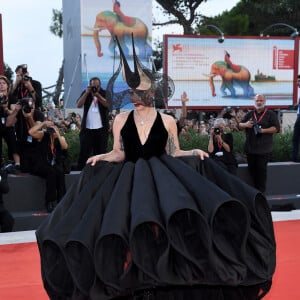 Venise, 81e Festival international du film de Venise, tapis rouge du film " Joker : Folie à Deux ". Sur la photo : Lady Gaga (Crédit photo : © Alberto Terenghi/IPA via ZUMA Press)