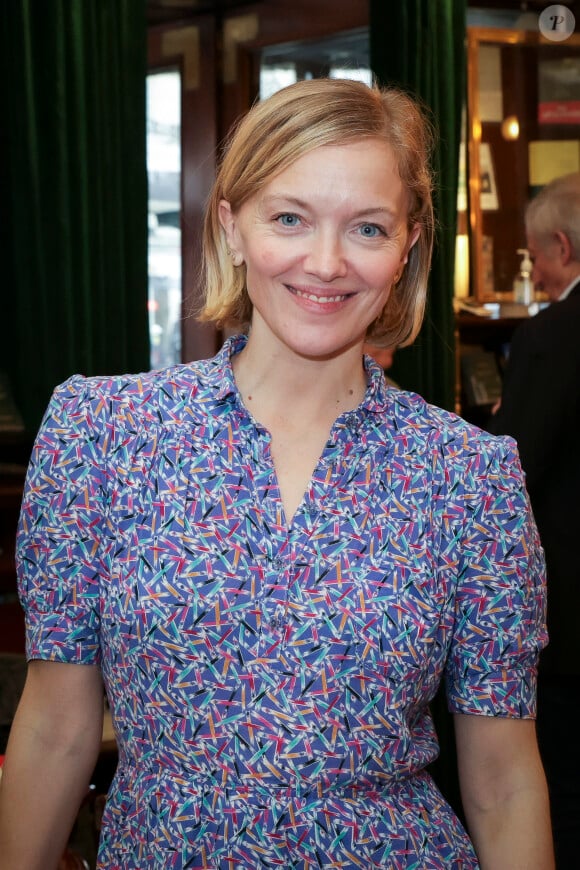 Maya Lauque - Remise du Prix Vins et Livres aux Deux Magots à Paris, France.