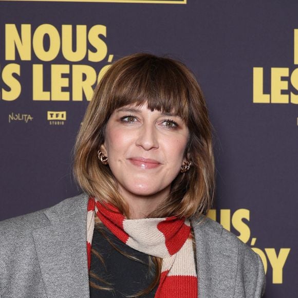 En interview, elle raconte comment elle a été contactée par les équipes de l'animatrice.
Daphne Burki - Avant-première du film "Nous les Leroy" au cinéma UGC Normandie sur les Champs-Elysées à Paris. © Denis Guignebourg / Bestimage