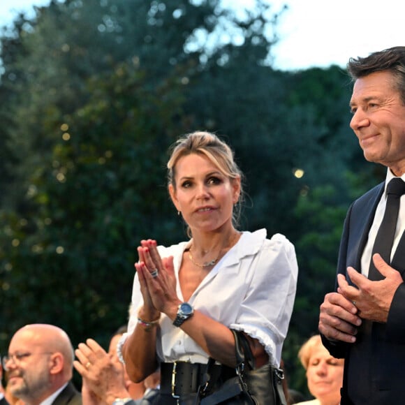 Ce grand banquet populaire est organisé chaque année depuis 11 ans.
Christian Estrosi, le maire de Nice, avec sa femme, Laura Tenoudji Estrosi et son invité d'honneur Renaud Muselier, le président de la région PACA, a orchestré "Lou Festin Nissart", un diner amical et convivial autour du maire, au jardin Albert 1er sur la Coulée Verte à Nice le 6 septembre 2024. Plus de 6000 personnes étaient réunies en plein coeur de Nice, à l'initiative de l'association des Amis du Maire pour soutenir Christian Estrosi qui a fait son discours politique de rentrée abordant autant les sujets de politique nationale que locale. Horizons. © Bruno Bebert/Bestimage