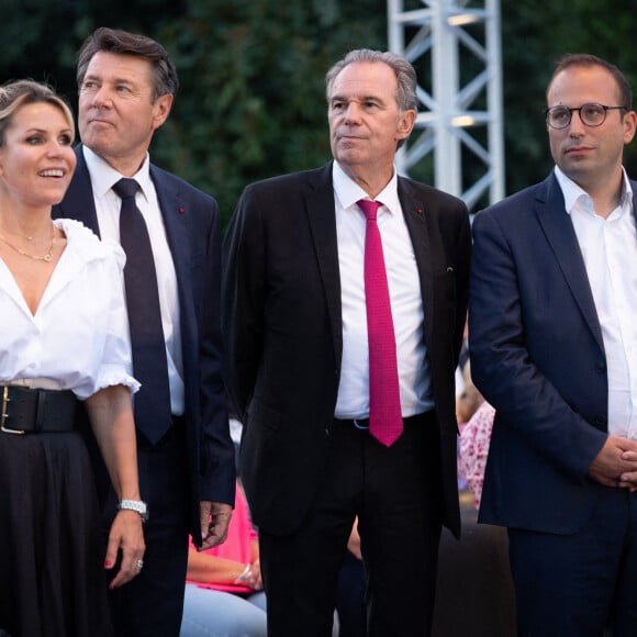 Le maire de Nice Christian Estrosi a fait sa rentrée politique avec le traditionnel "Festin Nissart" dans le jardin Albert Ier aux côtés de son épouse Laura, de sa fille Bianca et de Renaud Muselier, président de la région PACA. Des milliers de personnes ont assisté à ce meeting. Nice, France, le 6 septembre 2024. Photo par Shootpix/ABACAPRESS.COM