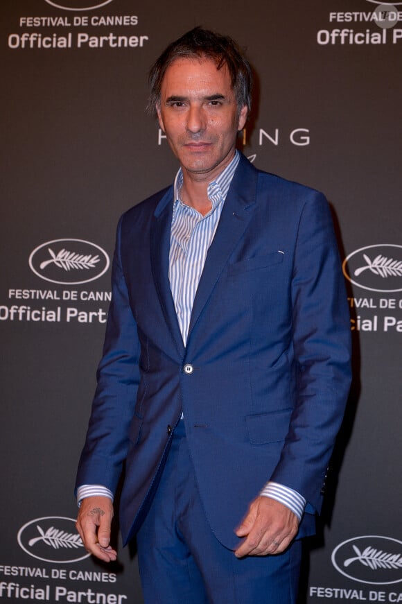 Samuel Benchetrit assiste à la remise des prix Kering Women In Motion avant le 74e Festival de Cannes à Cannes, France, le 11 juillet 2021. Photo par Julien Reynaud/APS-Medias/ABACAPRESS.COM