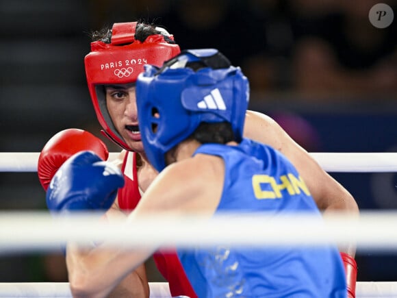 "Elon Musk fait partie des premières personnes qui m'ont attaquée durant cette campagne de haine", a t-elle confié au journaliste.
Imane Khelif devient championne olympique en -66 kg aux JO de Paris 2024, le 9 aout 2024. L'Algérienne Imane Khelif, dont la féminité a été remise en question, devient championne olympique en - 66 kg, en battant la Chinoise Y.Liu, en finale aux Jeux Olympiques de Paris2024 (JO), le 9 août 2024. © Jacovides-Perusseau / Bestimage 