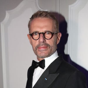 Exclusif - Lambert Wilson - Dîner de l'association AEM (Un Avenir pour les Enfants du Monde), au profit des enfants du Rwanda par Babeth Djian au pavillon Ledoyen à Paris. Le 23 mars 2023 © Bertrand Rindoff Petroff-Olivier Borde / Bestimage