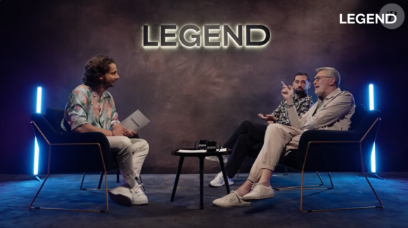 Hugo Manos et Laurent Ruquier parlent mariage et bébé dans "Legend"