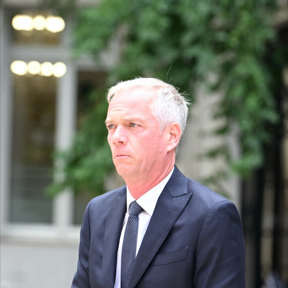 Julien Arnaud - Arrivées aux obsèques de Nonce Paolini en l'église Saint-Honoré-d'Eylau, 66 bis, avenue Raymond-Poincaré à Paris, France, le 23 juillet 2024.