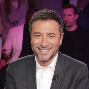 Exclusif - Bernard Montiel sur le plateau de l'émission Touche pas à mon poste (TPMP) diffusée en direct sur C8 le 26 mars 2024. © Jack Tribeca / Bestimage 