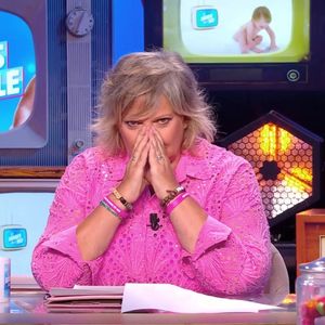 Laurence Boccolini a rendu hommage à Patrice Laffont dans Les enfants de la télé sur France 2, avec la diffusion d'une archive de l'émission Pyramide qui l'a profondément embarrassée.