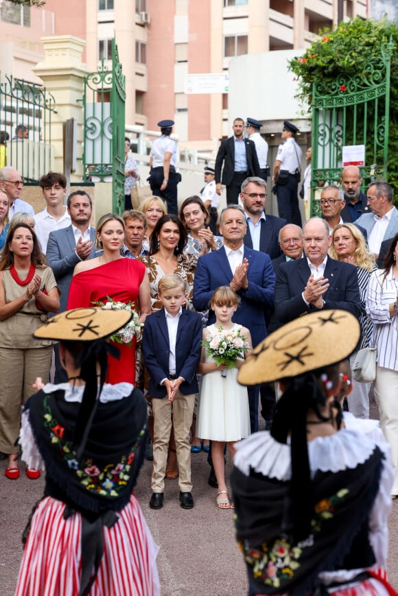 Rentrée scolaire oblige, ils n'ont pas fait ce déplacement avec leurs deux enfants Jacques et Gabriella qui ont repris le chemin de l'école
Traditionnel Pique Nique des Monégasques "U Cavagnetu" dans le Parc princesse Antoinette, en présence du prince Albert II de Monaco et de la princesse Charlene accompagnés par leurs enfants le prince Jacques de Monaco, marquis des Baux, et La princesse Gabriella de Monaco, comtesse de Carladès, à Monaco, le 7 septembre 2024. © Claudia Albuquerque/Bestimage