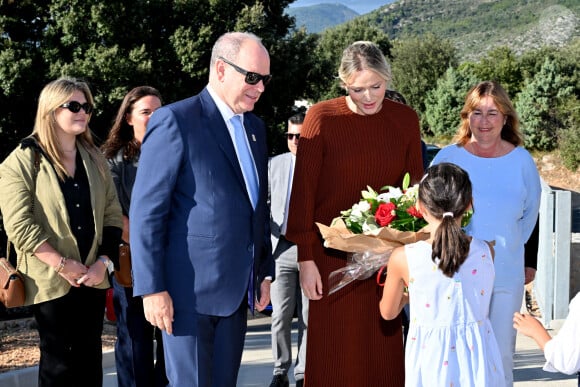 Le prince Albert II de Monaco et la princesse Charlene, présidente de la SPA monégasque, ont inauguré le nouveau refuge de la SPA de Monaco à Peille, le 16 septembre 2024.© Bruno Bebert / Bestimage 