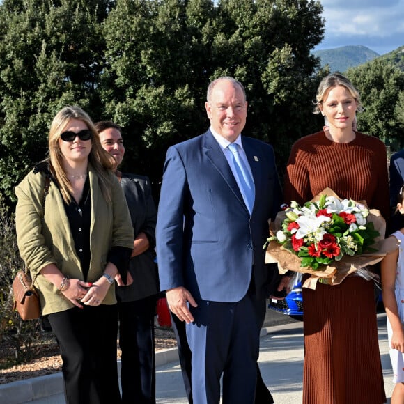 Accompagné de Camille Gottlieb et Gareth Wittstock, le couple a inauguré un nouveau refuge SPA
Le prince Albert II de Monaco et la princesse Charlene, présidente de la SPA monégasque, ont inauguré le nouveau refuge de la SPA de Monaco à Peille, le 16 septembre 2024.© Bruno Bebert / Bestimage 