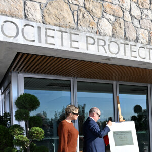 Le prince Albert II de Monaco et la princesse Charlene, présidente de la SPA monégasque, ont inauguré le nouveau refuge de la SPA de Monaco à Peille, le 16 septembre 2024.© Bruno Bebert / Bestimage 