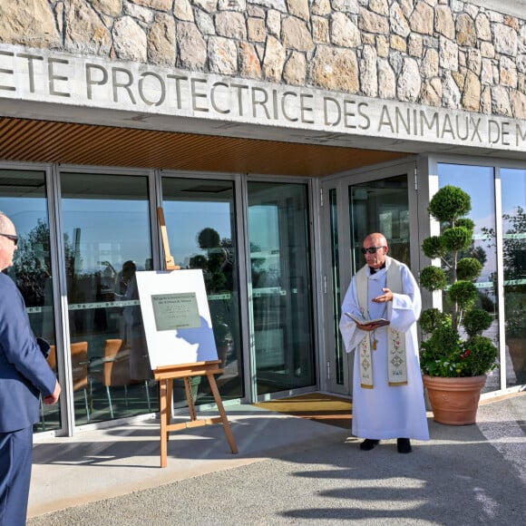 Le prince Albert II de Monaco et la princesse Charlene, présidente de la SPA monégasque, ont inauguré le nouveau refuge de la SPA de Monaco à Peille, le 16 septembre 2024.© Bruno Bebert / Bestimage 