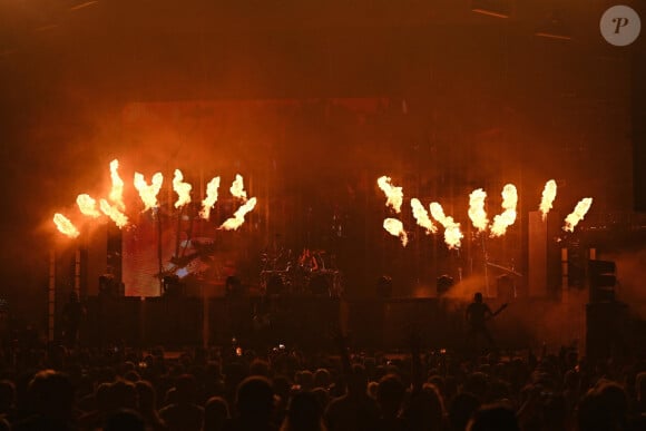 West Palm Beach, FL - Le groupe de métal français Gojira a livré une performance puissante à l'amphithéâtre I Think Financial de West Palm Beach, en Floride, électrisant les fans avec leur set intense.
Sur la photo : Christian Andreu, Joe Duplantier, Mario Duplantier, Jean-Michel Labadie