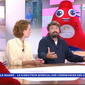 Victor Le Masne, sur le plateau de "C l'hebdo" sur France 5 face à Aurélie Casse.